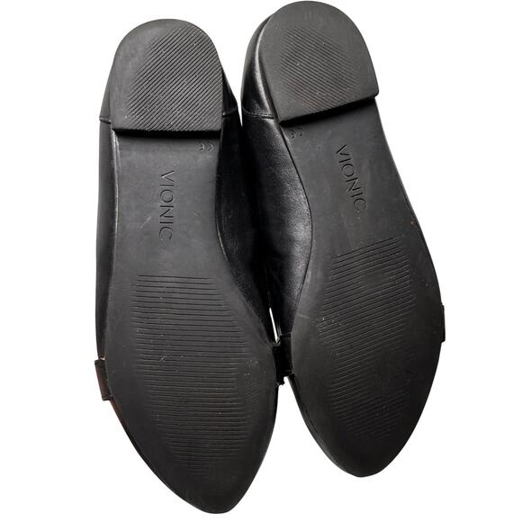 Vionic Black Croc-Embossed Loafers - Picture 5 of 15